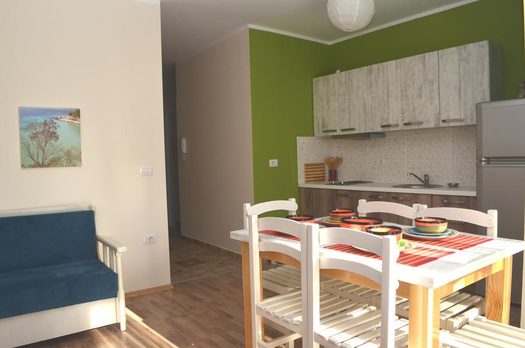 Appartement Rezidenca Kalter Durres à Golem  Extérieur photo
